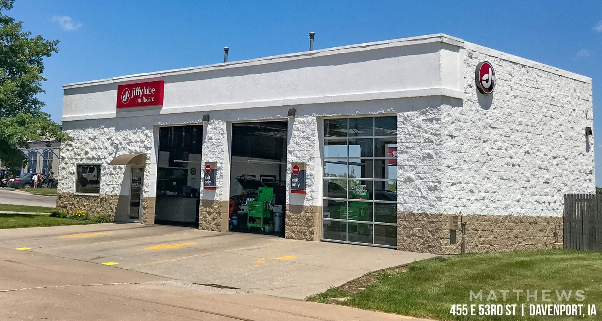 455 E 53rd St, Davenport, IA for sale Building Photo- Image 1 of 1