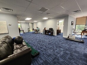 4 Carriage Ln, Charleston, SC for lease Interior Photo- Image 1 of 6