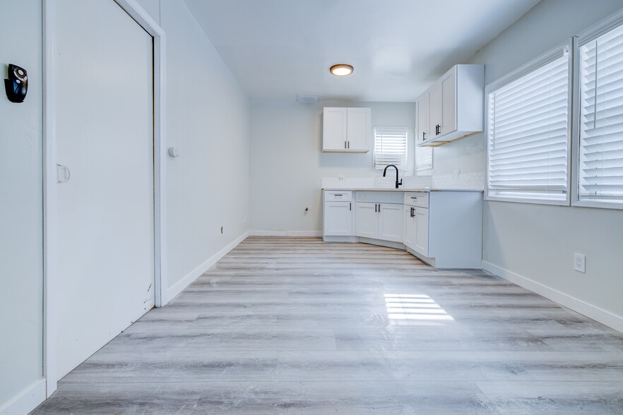 3731 Glendon Ave, Los Angeles, CA for sale - Building Photo - Image 3 of 25