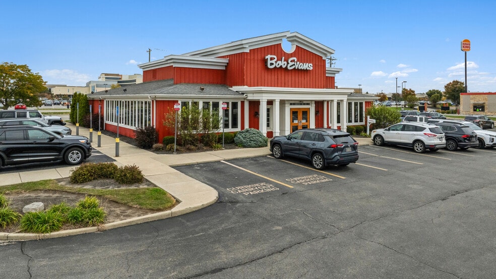 7781 Dudley Dr, West Chester, OH for sale - Building Photo - Image 2 of 10