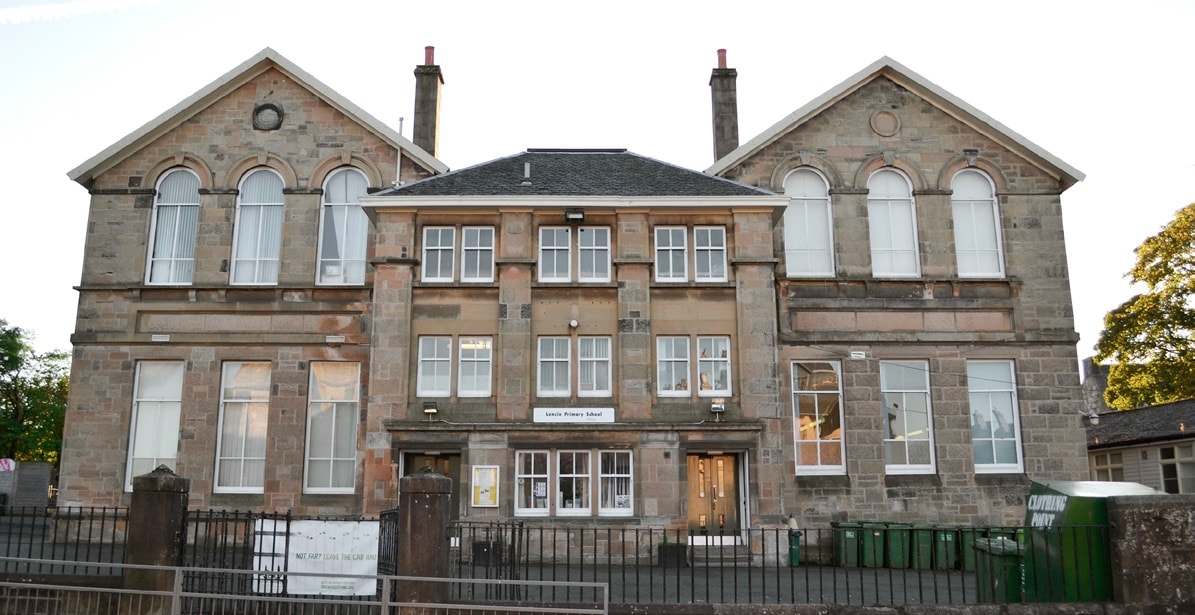 Kirkintilloch Rd, Kirkintilloch for sale Primary Photo- Image 1 of 1