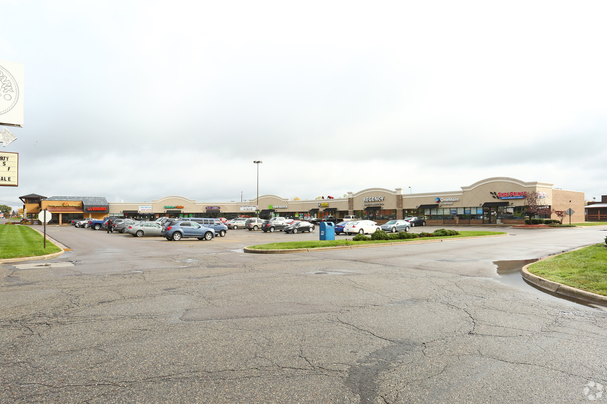 4205-4225 Miller Rd, Flint, MI for lease Building Photo- Image 1 of 5