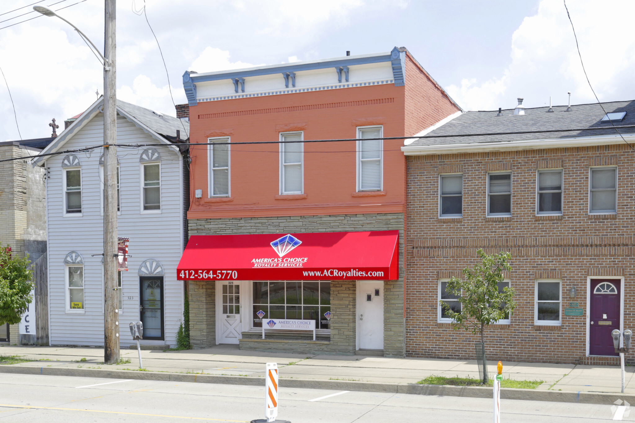 325 W Main St, Carnegie, PA for sale Building Photo- Image 1 of 1