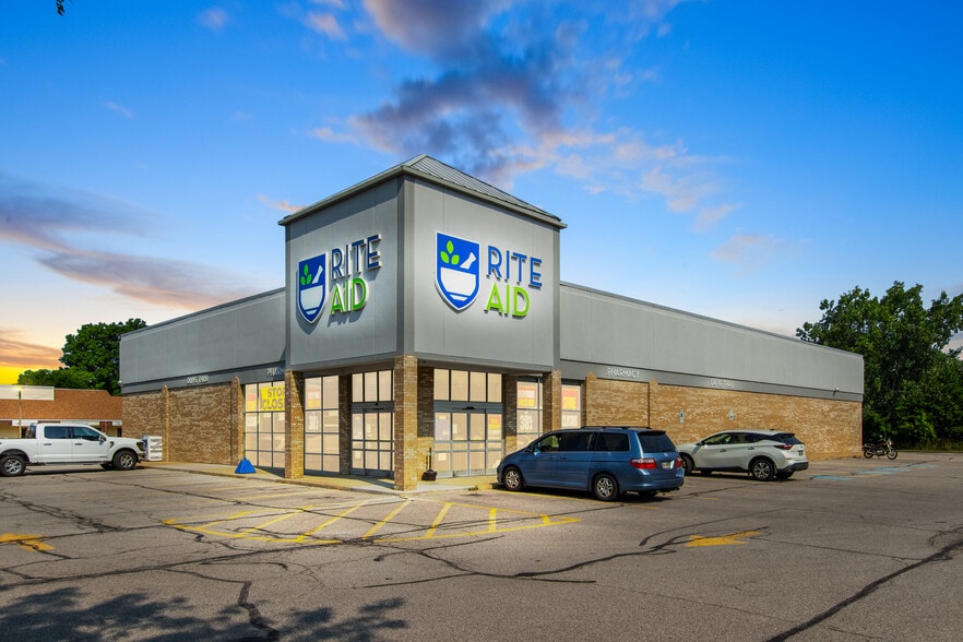 4580 Liberty Ave, Vermilion, OH for sale - Primary Photo - Image 1 of 8