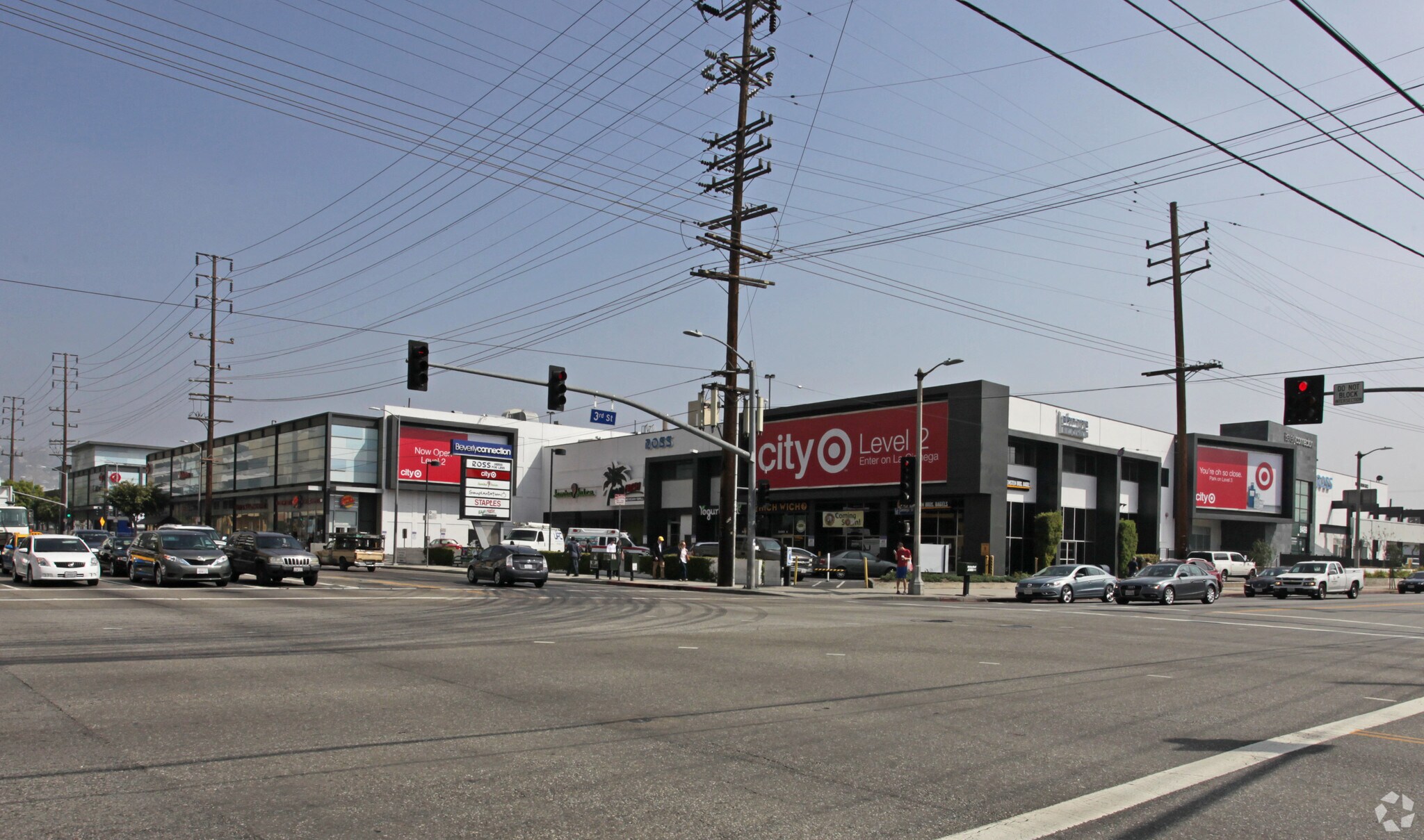 100 S La Cienega Blvd, Los Angeles, CA 90048 Beverly Connection