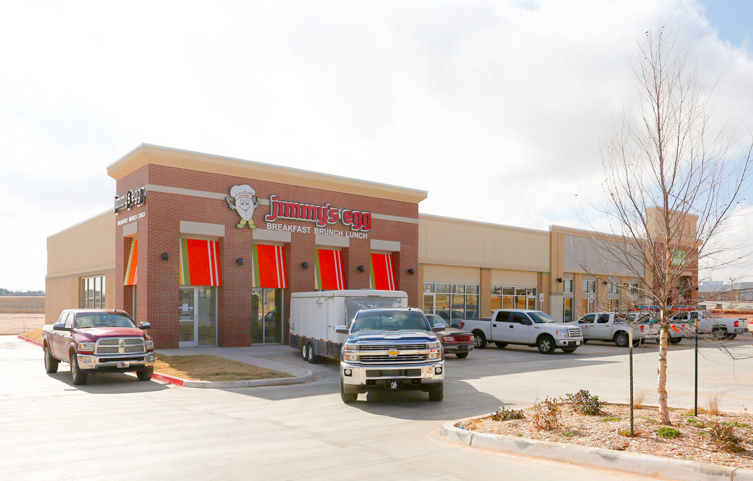 232-244 E Grand Ave, Chickasha, OK for lease Primary Photo- Image 1 of 3