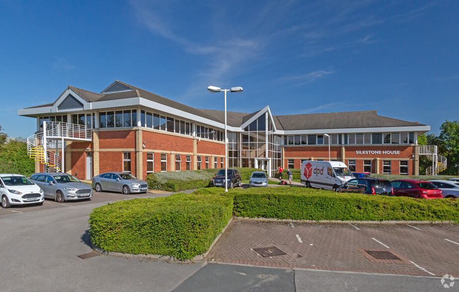 Pioneer Clos, Rotherham for lease - Building Photo - Image 1 of 11