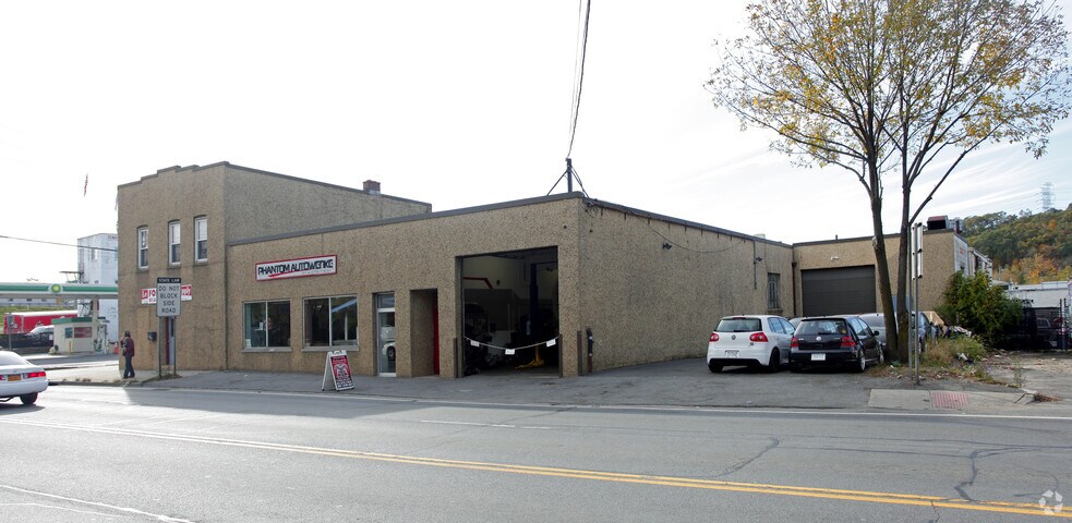 141-145 Saw Mill River Rd, Elmsford, NY for sale - Primary Photo - Image 1 of 1