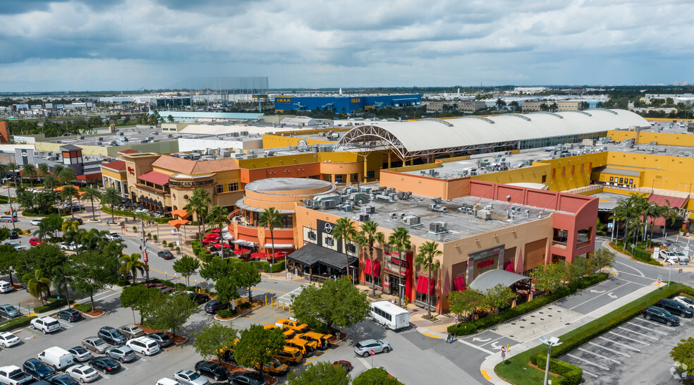 11401 NW 12th St, Miami, FL for sale - Primary Photo - Image 1 of 1