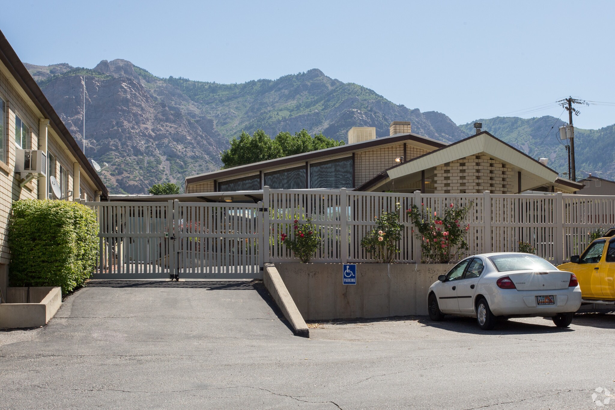 910 Monroe Blvd, Ogden, UT for sale Primary Photo- Image 1 of 1