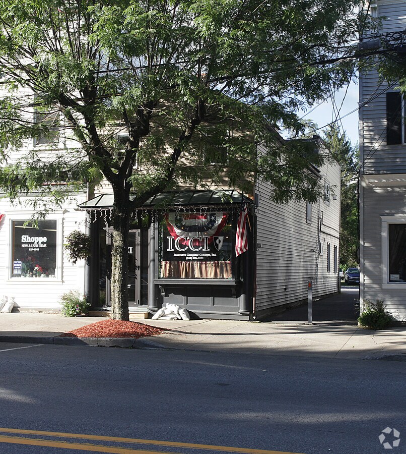 335 Main St, Middleburgh, NY 12122