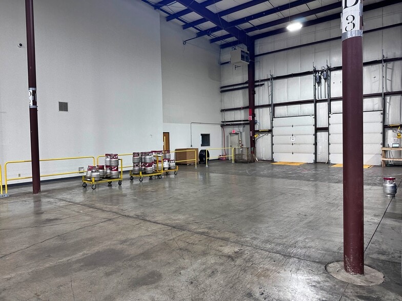 795 Landmark Dr, Belvidere, IL for sale - Interior Photo - Image 3 of 6