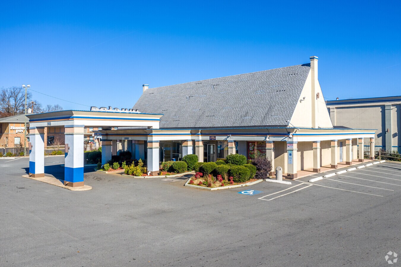 1408 W Sugar Creek Rd, Charlotte, NC 28262 - Property Record | LoopNet