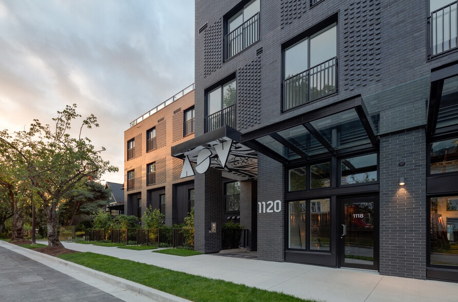 730-742 Glen Dr, Vancouver, BC for sale - Building Photo - Image 2 of 9