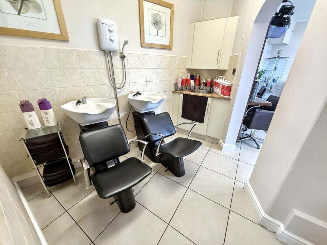 69 North Rd W, Wingate for sale Interior Photo- Image 1 of 9