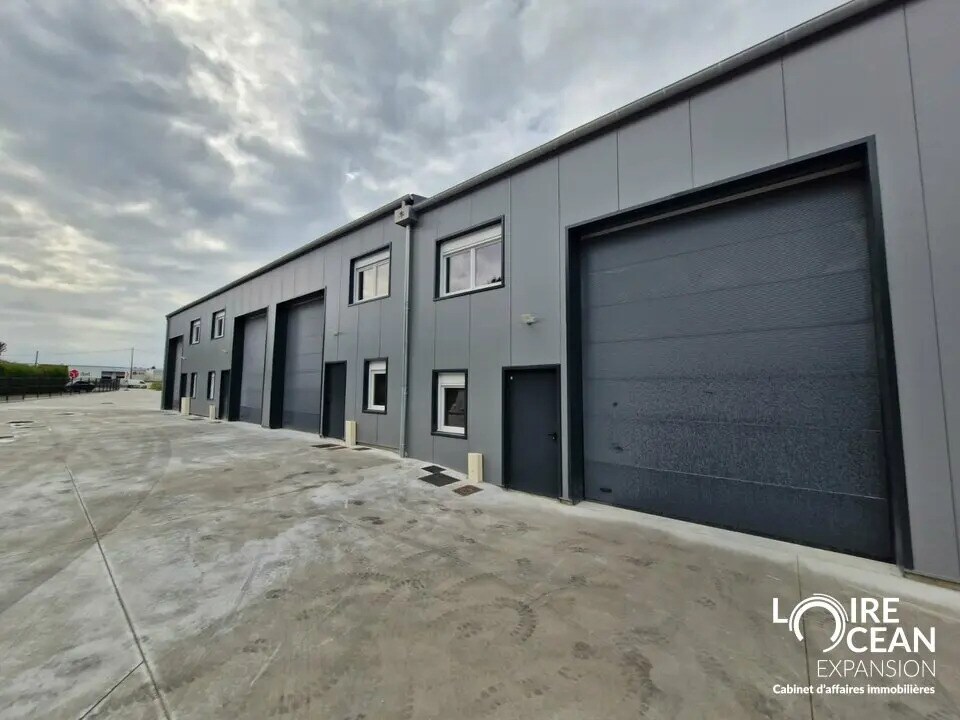 Flex in Thouaré-sur-Loire for lease Building Photo- Image 1 of 4