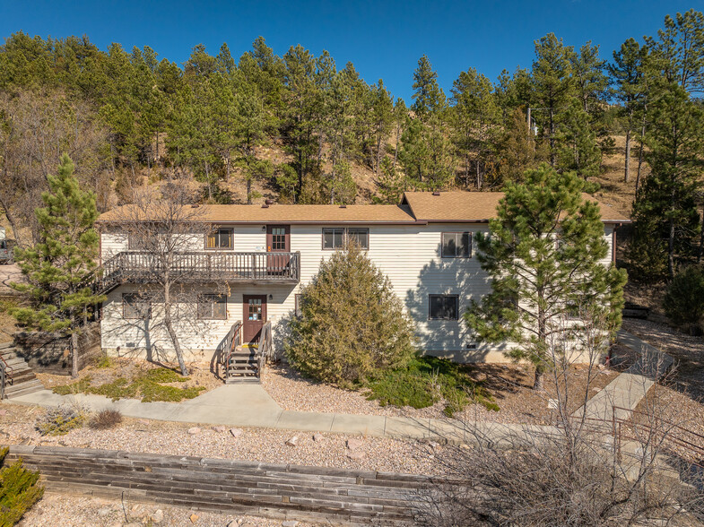 3 Canyon View Cir, Hot Springs, SD for sale - Building Photo - Image 2 of 3