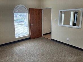 7801 Mid Cities Blvd, North Richland Hills, TX for lease Interior Photo- Image 1 of 4
