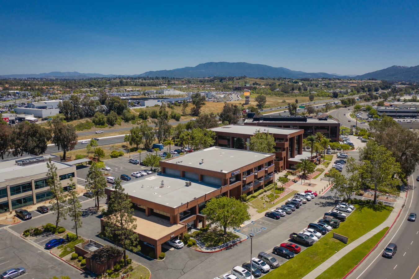 27710 Jefferson Ave, Temecula, CA 92590