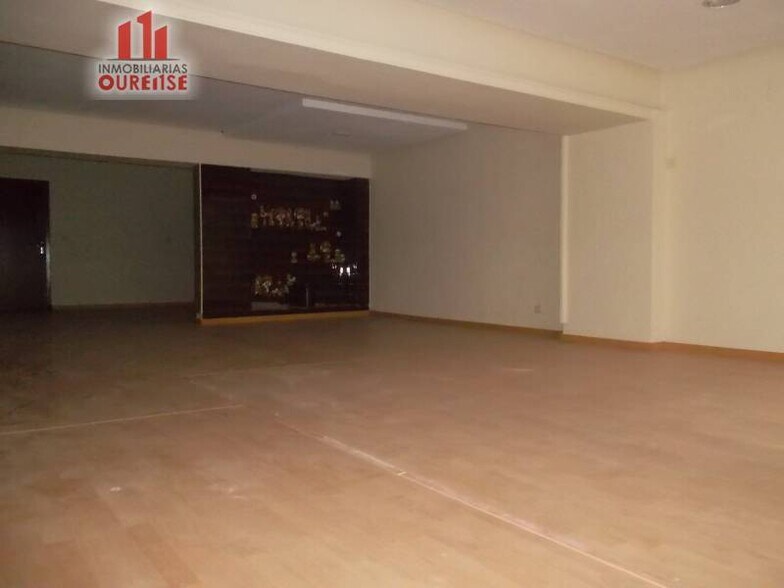 Office in Ourense, Orense for lease - Building Photo - Image 2 of 8