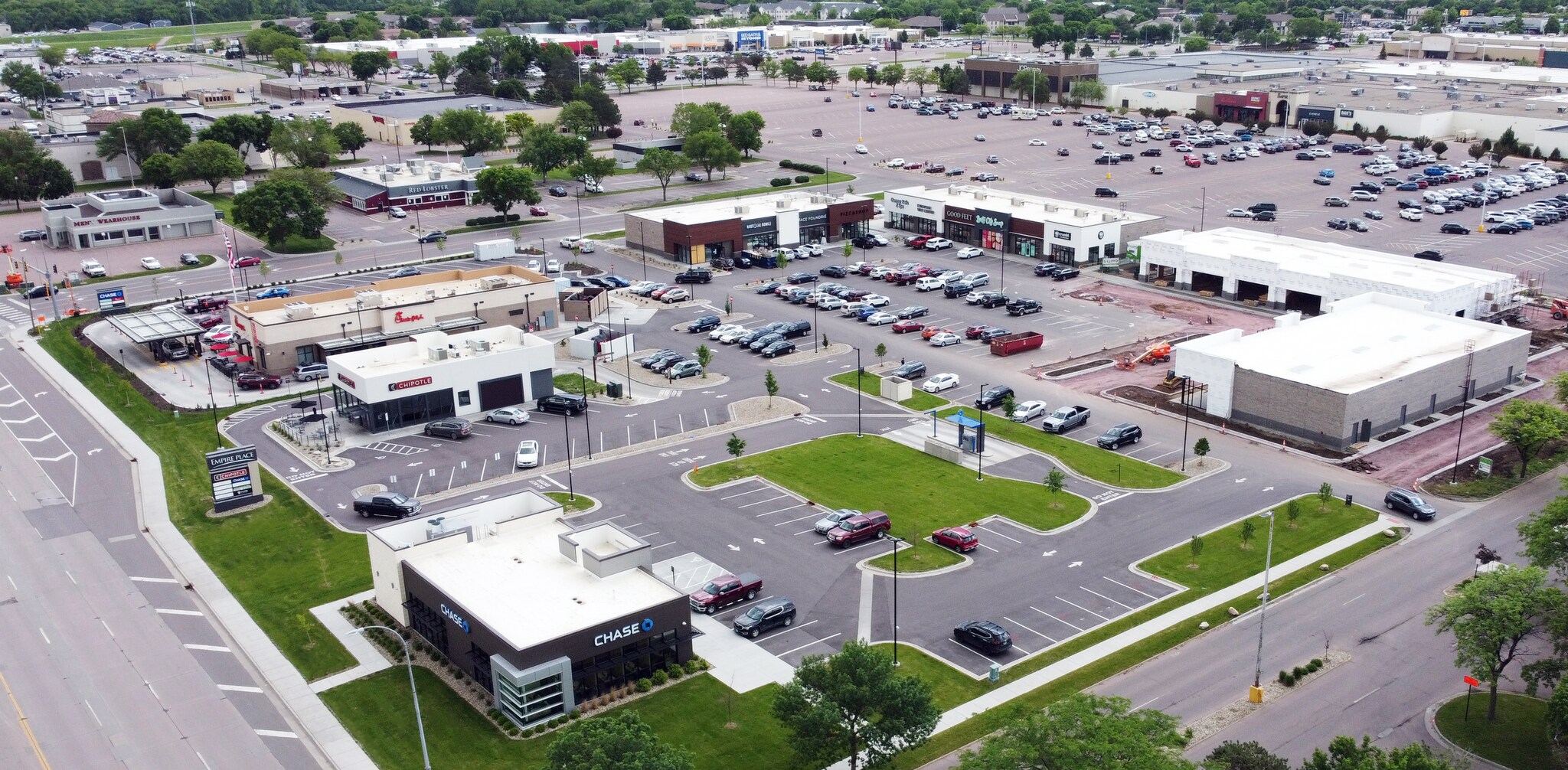 4101 W 41st St, Sioux Falls, SD for lease Building Photo- Image 1 of 7