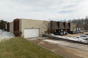 720 E Highland Rd, Macedonia OH - Warehouse