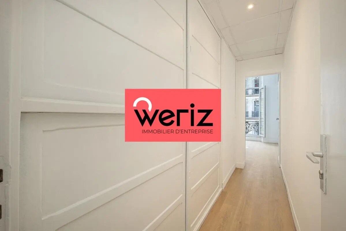 Office in Marseille for sale Interior Photo- Image 1 of 8