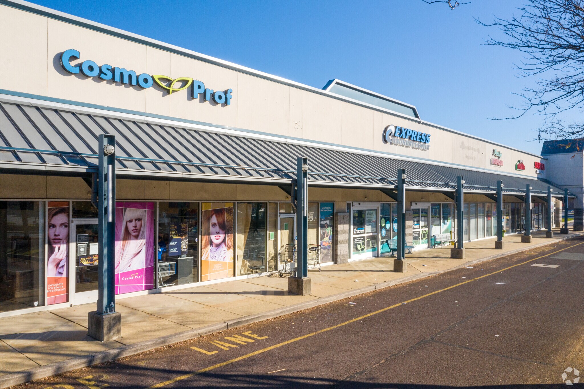 204 Shoemaker Rd, Pottstown, PA 19464 TriCounty Plaza