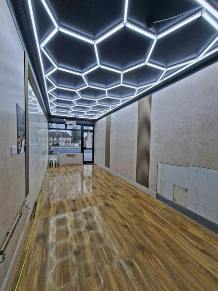 228A Thorne Rd, Doncaster for lease - Building Photo - Image 2 of 6