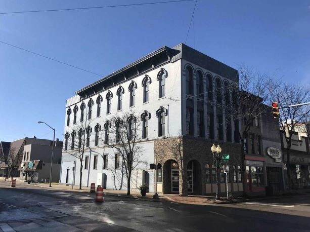 831 E Main St, Richmond, IN for sale - Primary Photo - Image 1 of 1