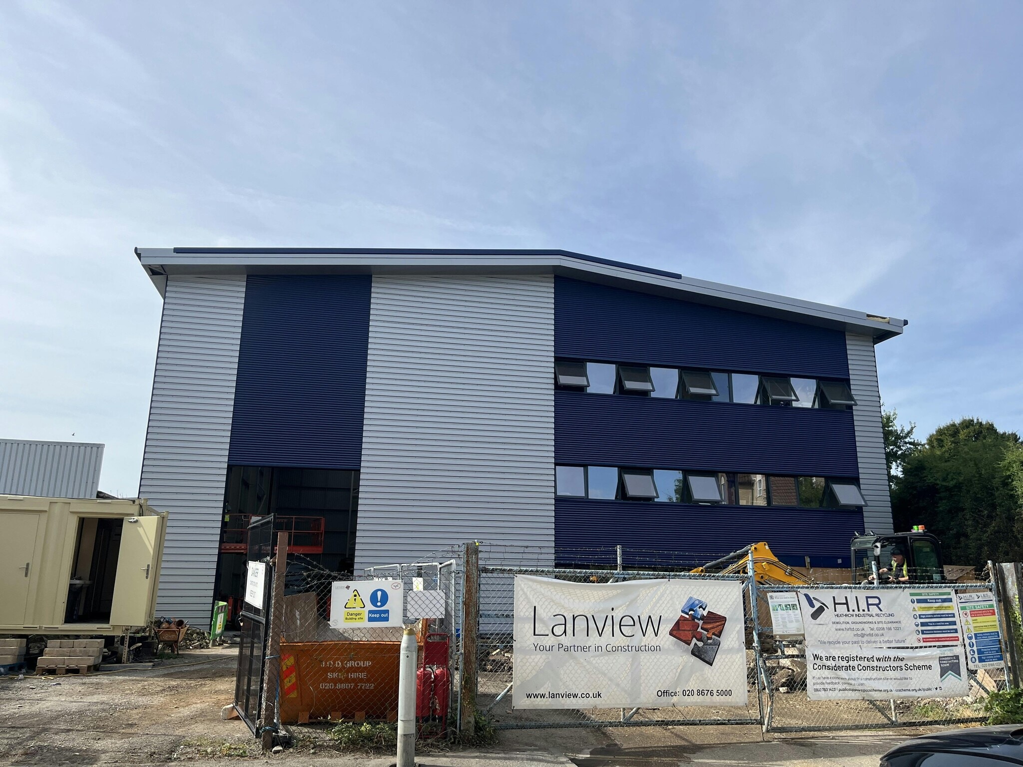 Station Road Approach, Waltham Cross for sale Building Photo- Image 1 of 6