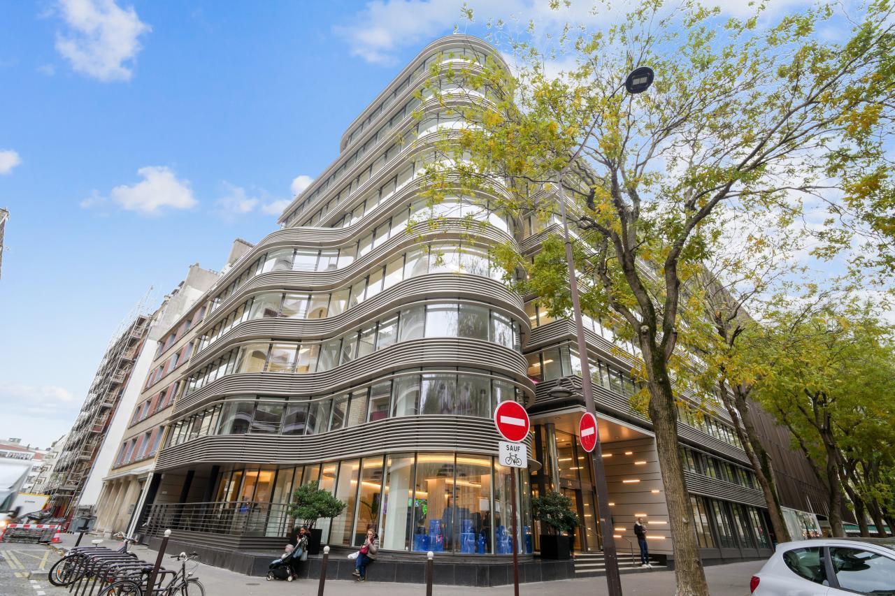 34 Rue Guersant, Paris for lease Building Photo- Image 1 of 30