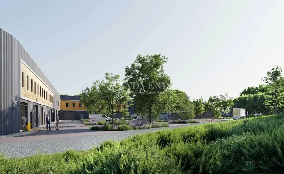 Flex in Avignon for sale Building Photo- Image 1 of 6