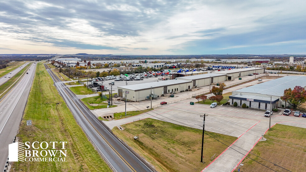 1512 I-35 W, Denton, TX for lease - Building Photo - Image 2 of 12