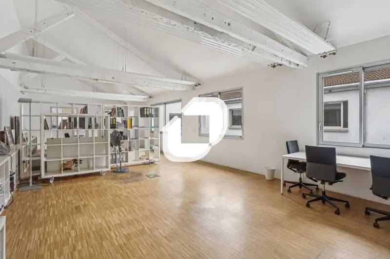 Office in Montreuil for sale - Interior Photo - Image 3 of 6