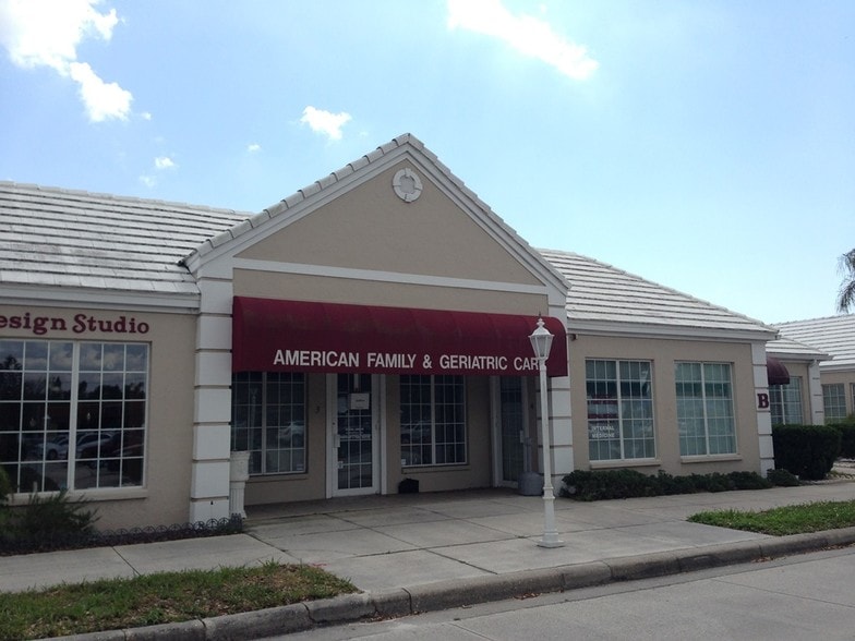 3900 Clark Rd, Sarasota, FL for sale - Building Photo - Image 3 of 24