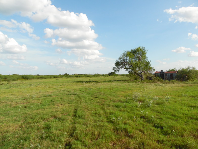 5600 US-90 Alt, Seguin, TX for sale - Building Photo - Image 2 of 3