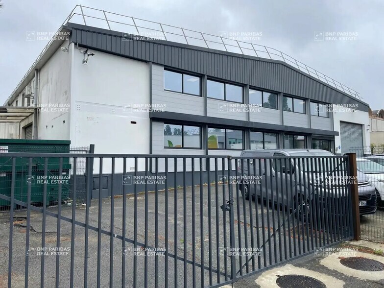 Flex in Morangis for lease - Building Photo - Image 3 of 10