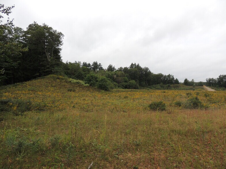 0 Riverside Business 8-3 & 8-5, Northfield, NH for sale - Primary Photo - Image 1 of 1