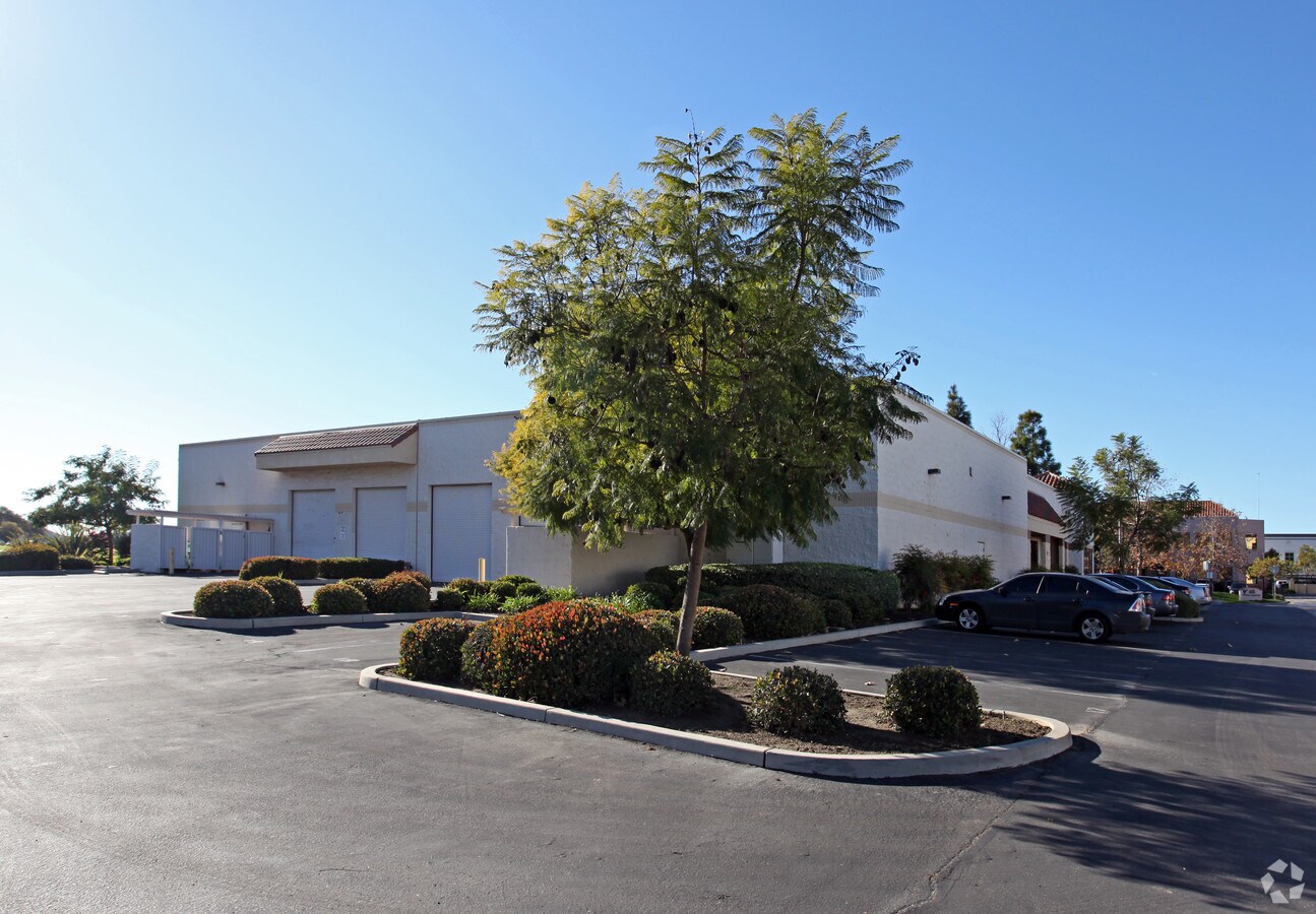 350 Cortez Cir, Camarillo, CA 93012