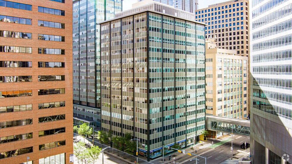 727 7th Ave SW, Calgary, AB for sale - Primary Photo - Image 1 of 1