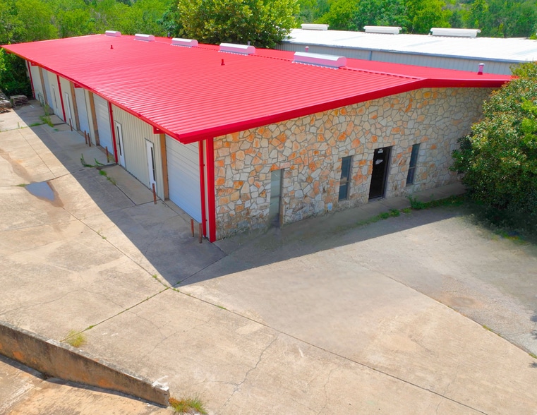 1511 Brandi Ln, Round Rock, TX for lease - Building Photo - Image 1 of 7