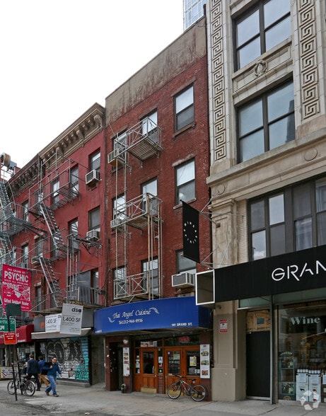 141 Grand St, New York, NY for sale - Building Photo - Image 1 of 9