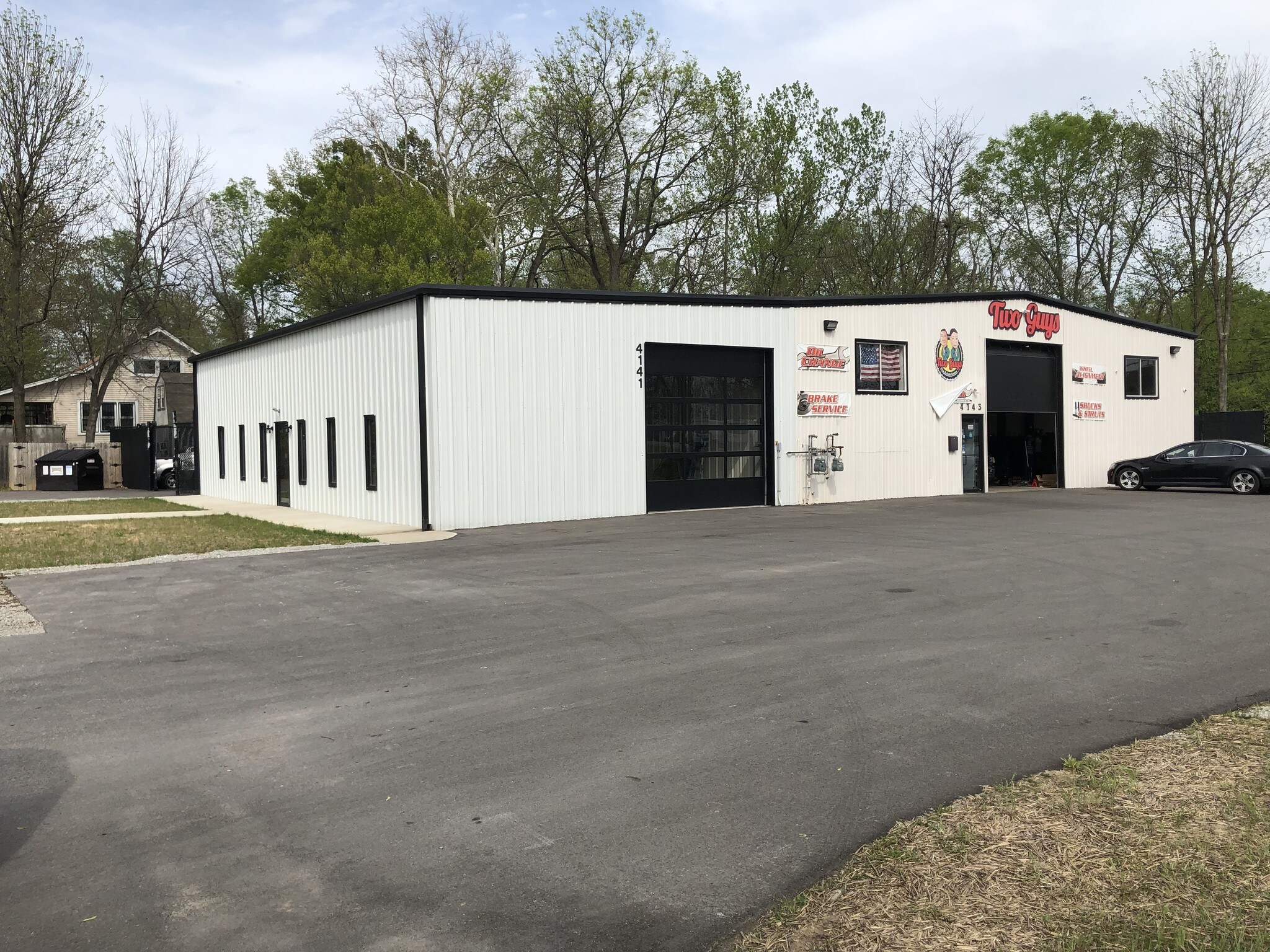 4141 Bardstown Rd, Louisville, KY 40218 Industrial for Lease