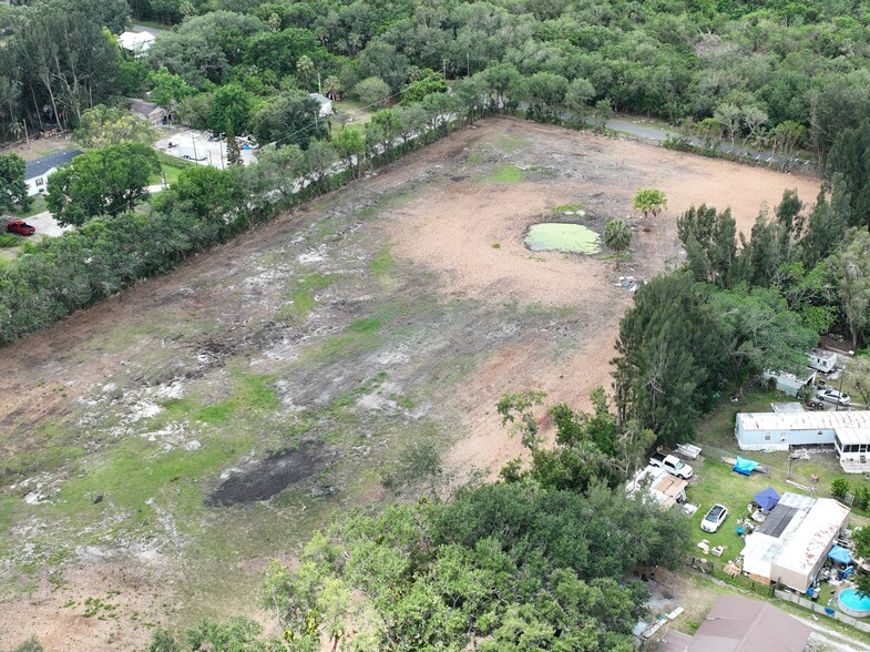 6114 Cedar ave, Gibsonton, FL for lease - Aerial - Image 2 of 3