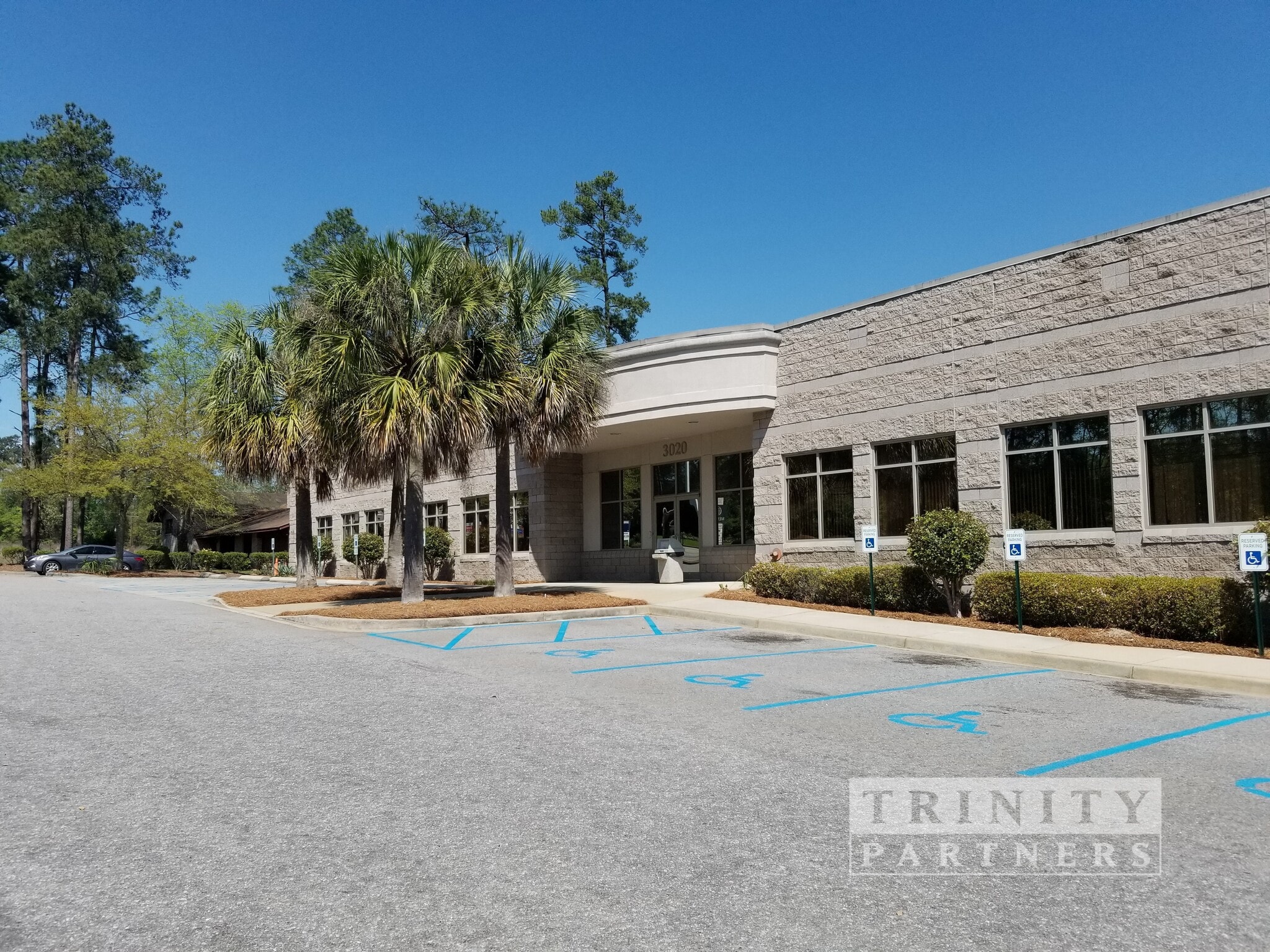 3020 Sunset Blvd, West Columbia, SC for lease Building Photo- Image 1 of 5
