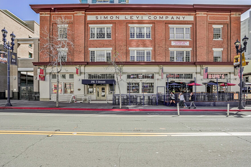 715 J St, San Diego, CA for lease - Building Photo - Image 2 of 9