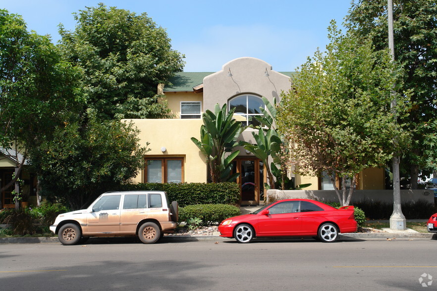 904 2nd St, Encinitas, CA for lease - Primary Photo - Image 3 of 4