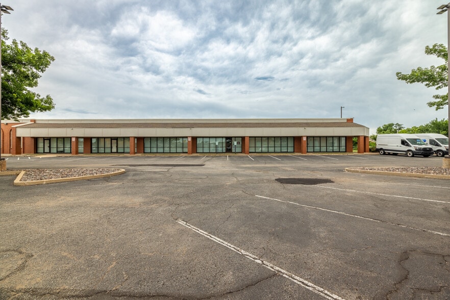 1422 E 71st St, Tulsa, OK for lease - Building Photo - Image 2 of 6