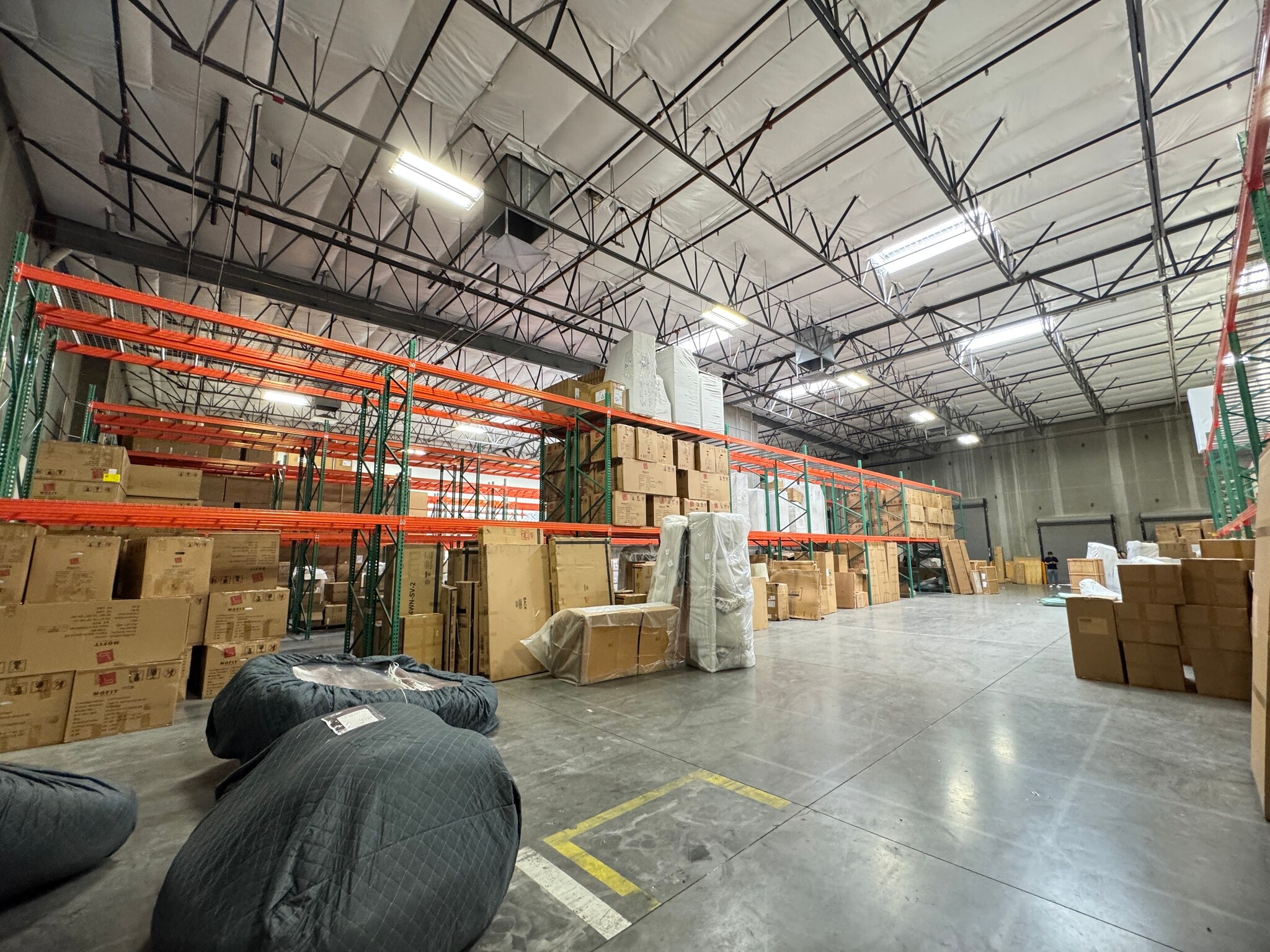 7061 W Arby Ave, Las Vegas, NV for lease Interior Photo- Image 1 of 8